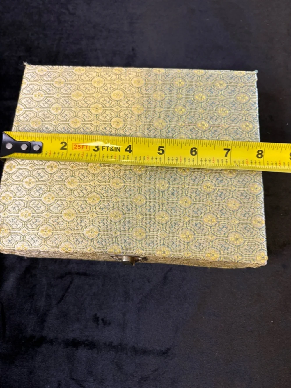 Vintage Chinese Miniature Fish-Themed Tea Serving Set - Picture 15 of 16